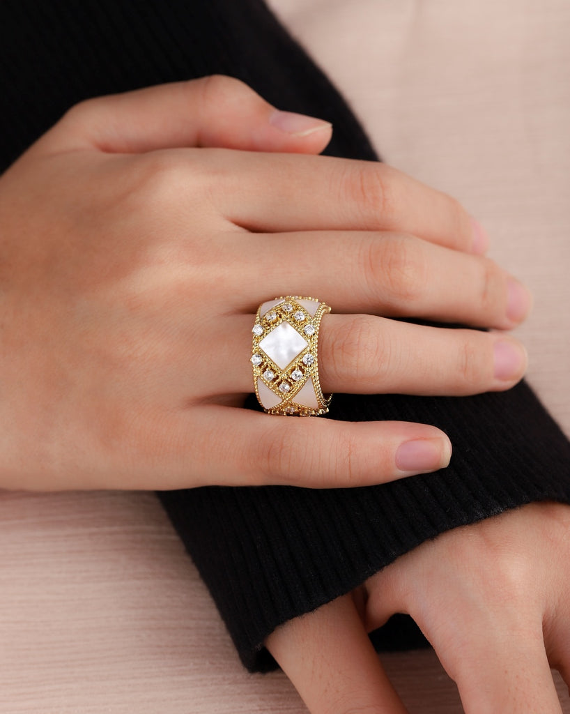 Natural Shell Ring