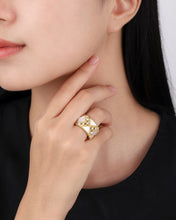 Load image into Gallery viewer, Natural Shell Ring