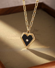 Load image into Gallery viewer, Black  Agate Heart Pendant