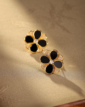 Load image into Gallery viewer, Four-Petal Flower Black Agate Earring