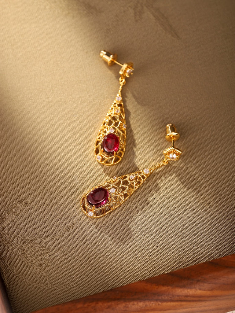 Natural  Garnet Drop Earring